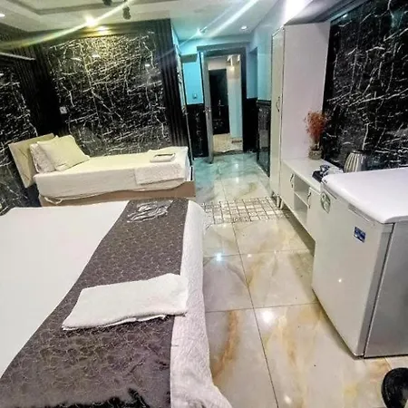 ホテル The Newprince Taksim 3*