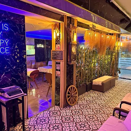 Szálloda The Newprince Taksim 3*